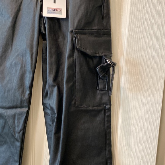 Black faux leather cargo pants - Picture 3 of 5